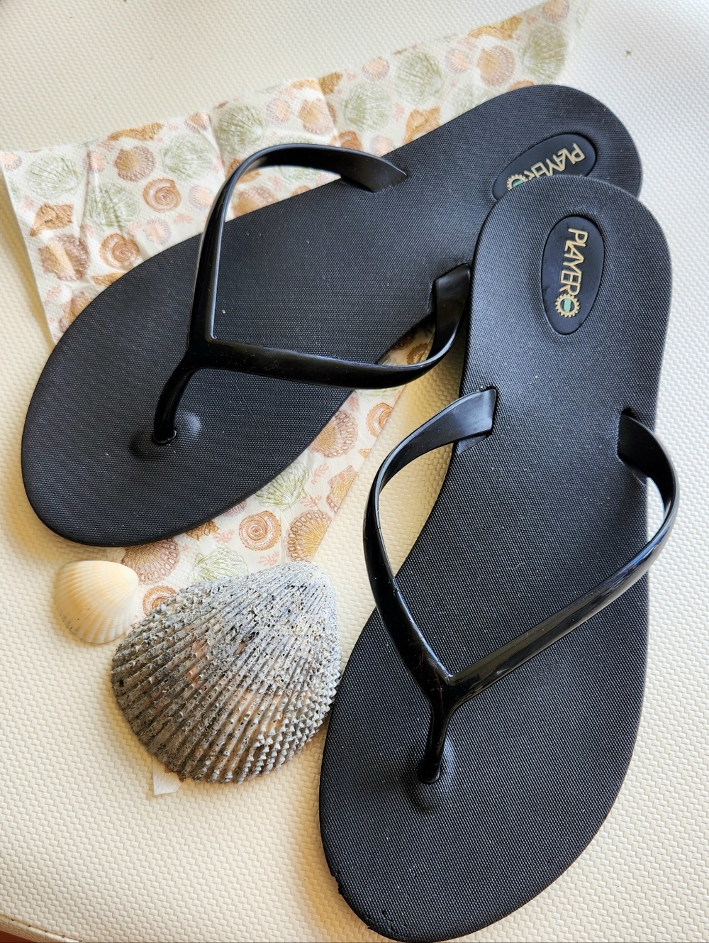 PLAYERO  Black  Flip Flops